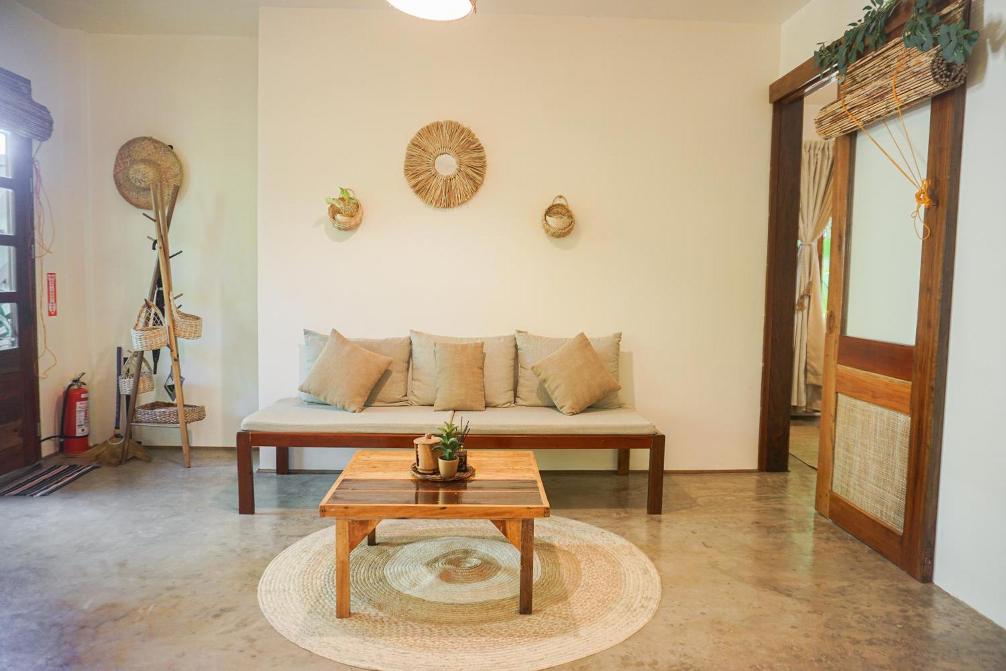 Greenhouse Siargao Roadside Boutique Apartments General Luna  Ngoại thất bức ảnh