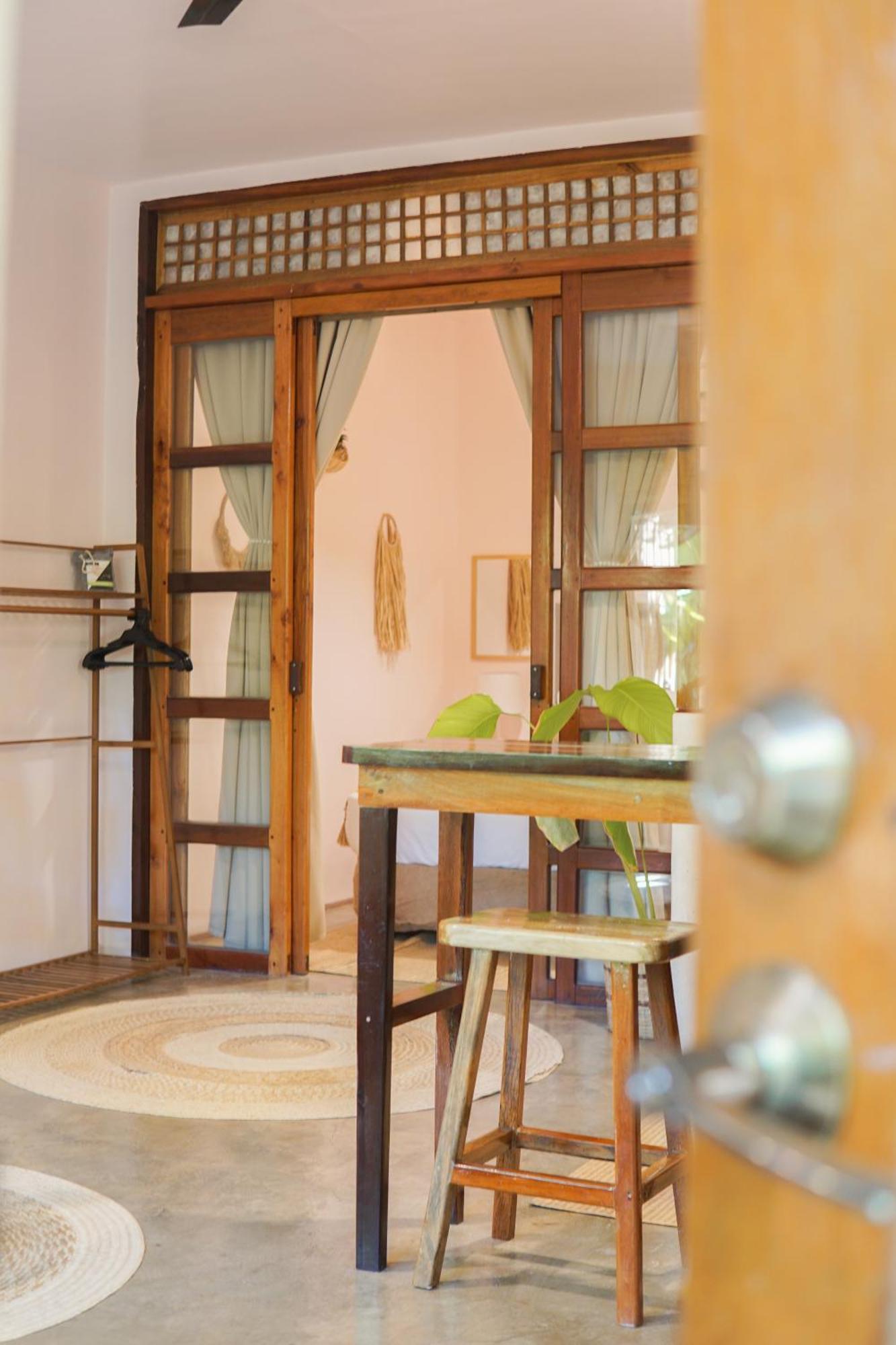 Greenhouse Siargao Roadside Boutique Apartments General Luna  Ngoại thất bức ảnh