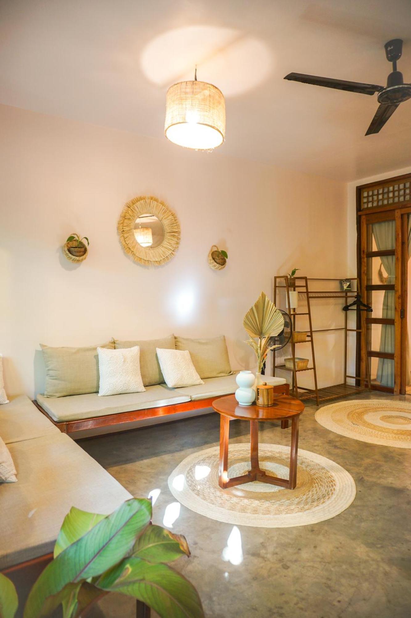 Greenhouse Siargao Roadside Boutique Apartments General Luna  Ngoại thất bức ảnh